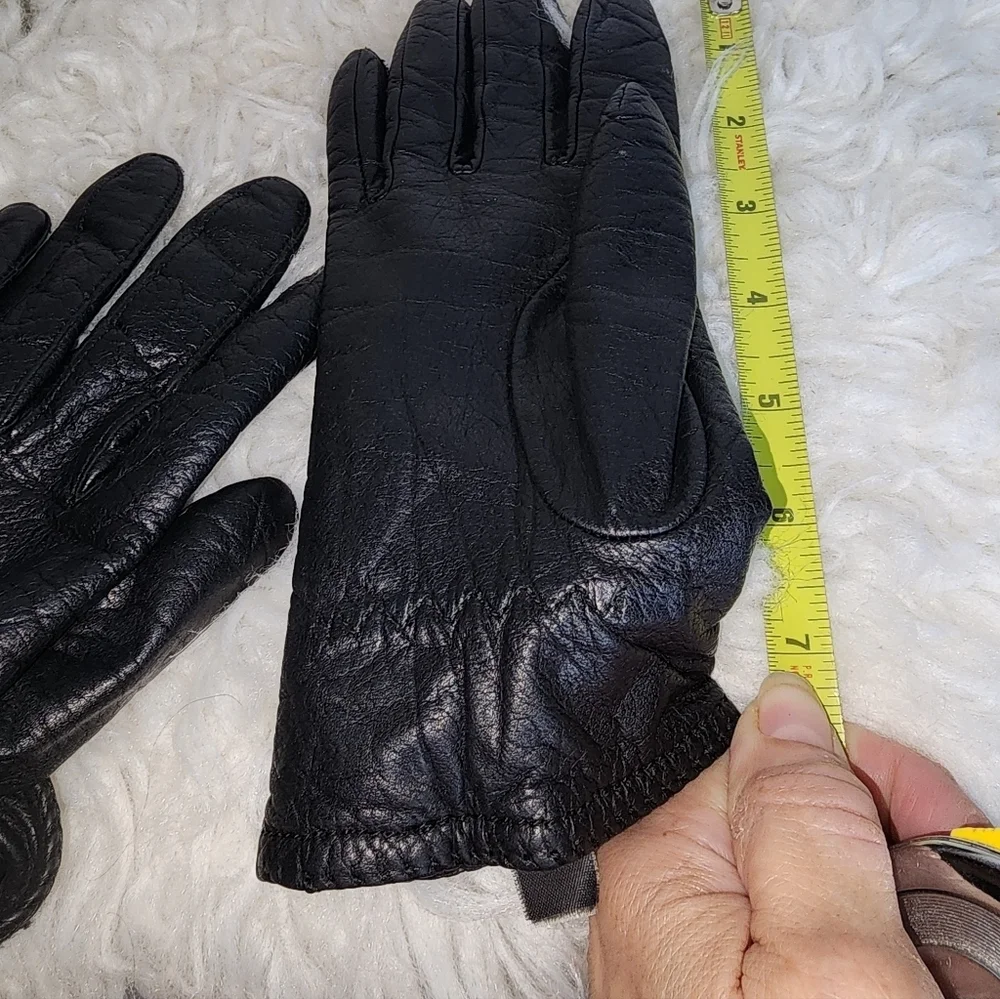Vintage Black Leather Lined Unique Edged Gloves S